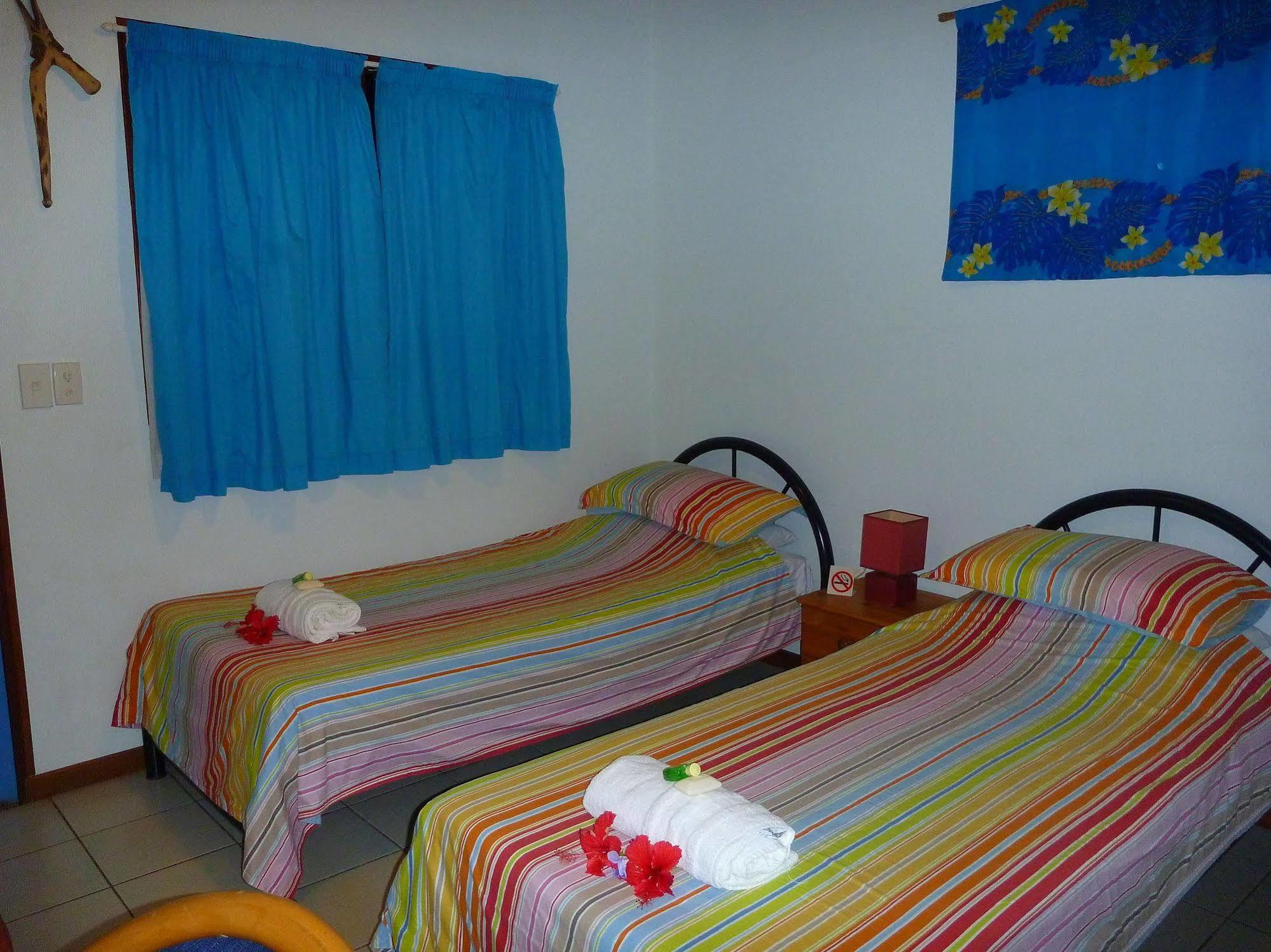 Travellers Budget Motel Port Vila Exterior photo